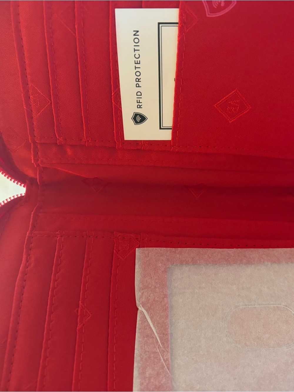 Vera Bradley Red Paisley Quilted Wristlet with Embroidered UW-Wisconsin Logo - Picture 4 of 4